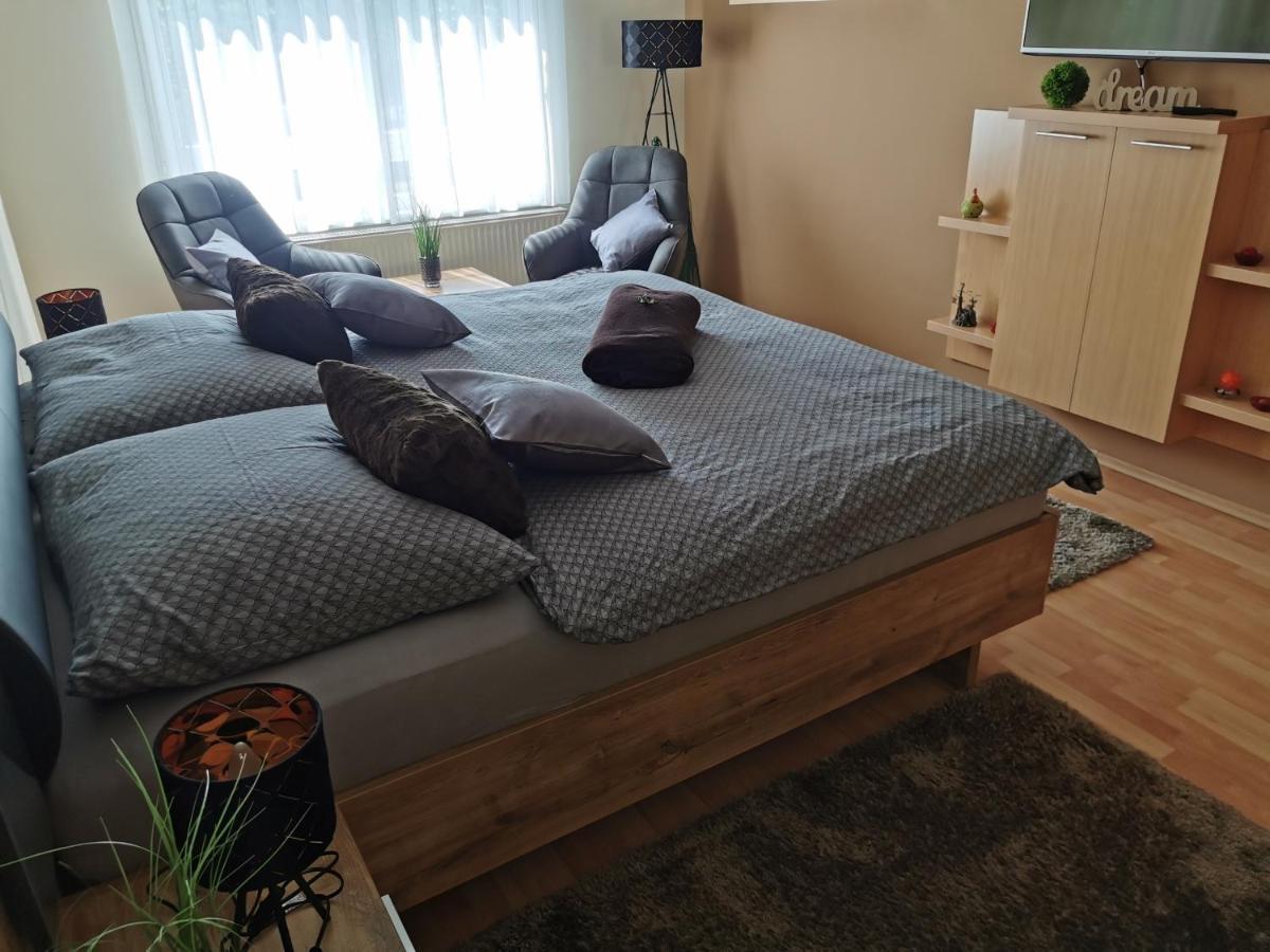 Csabai Apartman Bük Eksteriør bilde