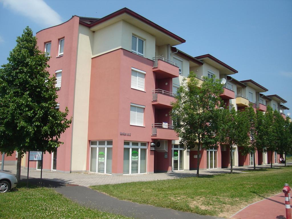 Csabai Apartman Bük Rom bilde